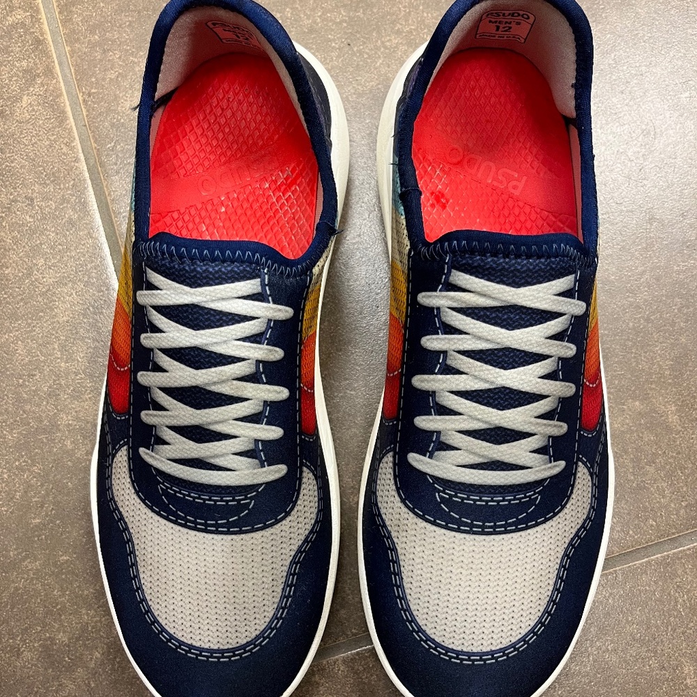 Men's Navy, Gray & Red Casual Sneakers